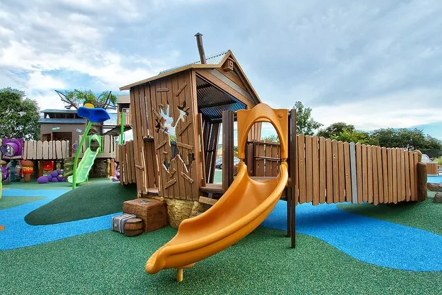 25138566509 e65433bf4b z